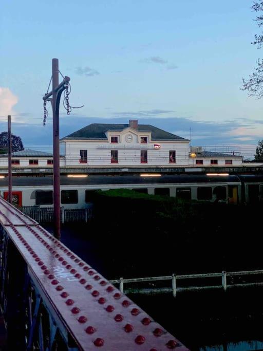 Le Ni' De Jess Villa Migennes Bagian luar foto