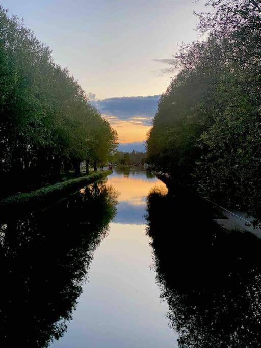 Le Ni' De Jess Villa Migennes Bagian luar foto